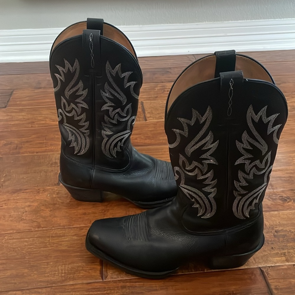 Black Ariat Men’s Legend western boots size 9